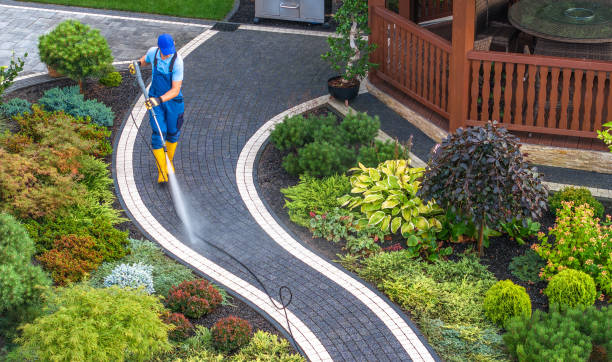Why Choose Our Certified Pressure Washing Experts for Your Project Needs in Mcfarland, CA?